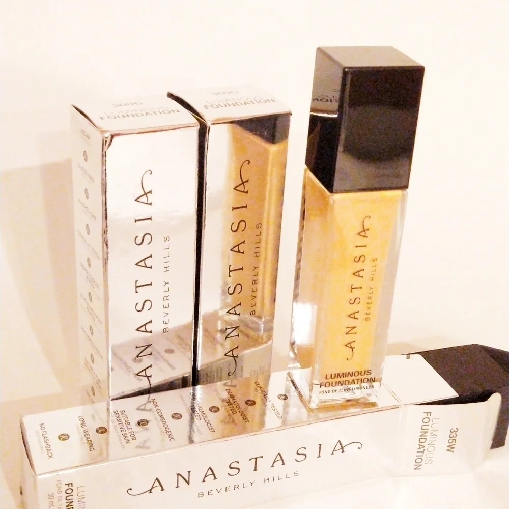 Anastasia Beverly‎ Hills Luminous  Foundation color: 360C LONGWEAR Womens Makeup